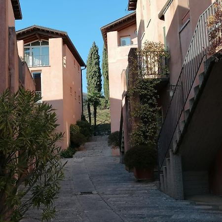 Appartamento In Villa Sul Garda Castion Veronese Exteriér fotografie